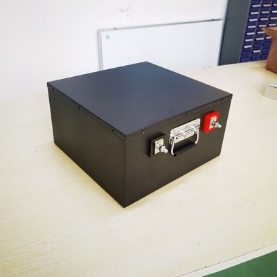 Bom preço Bloco da bateria de lítio de LiFePO4 24V 80Ah para a máquina automática da limpeza do assoalho on-line