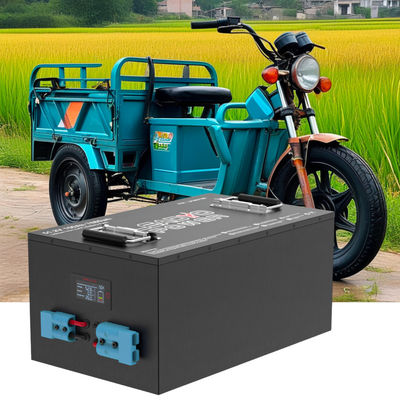 Bateria de lítio personalizada de 48V 150Ah LiFePO4 para Tuk Tuk Moto Taxi Triciclo Passageiro Auto Rickshaw Elétrico Toto