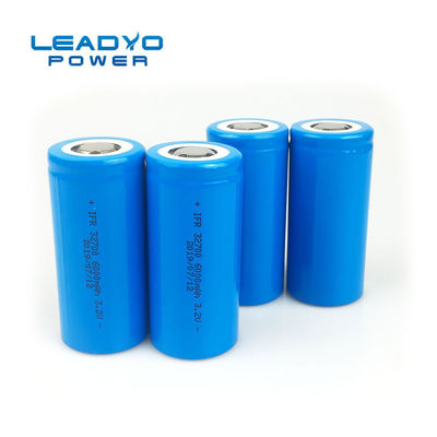 Bom preço Células de bateria recarregáveis 32650 do lítio de 3.2v 6ah 32700 bateria de 6000mah Lifepo4 on-line